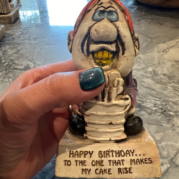 Vintage 1975 Paula Figurine made in Ontario Canada Happy Birthday W300 - Picture 5 of 6